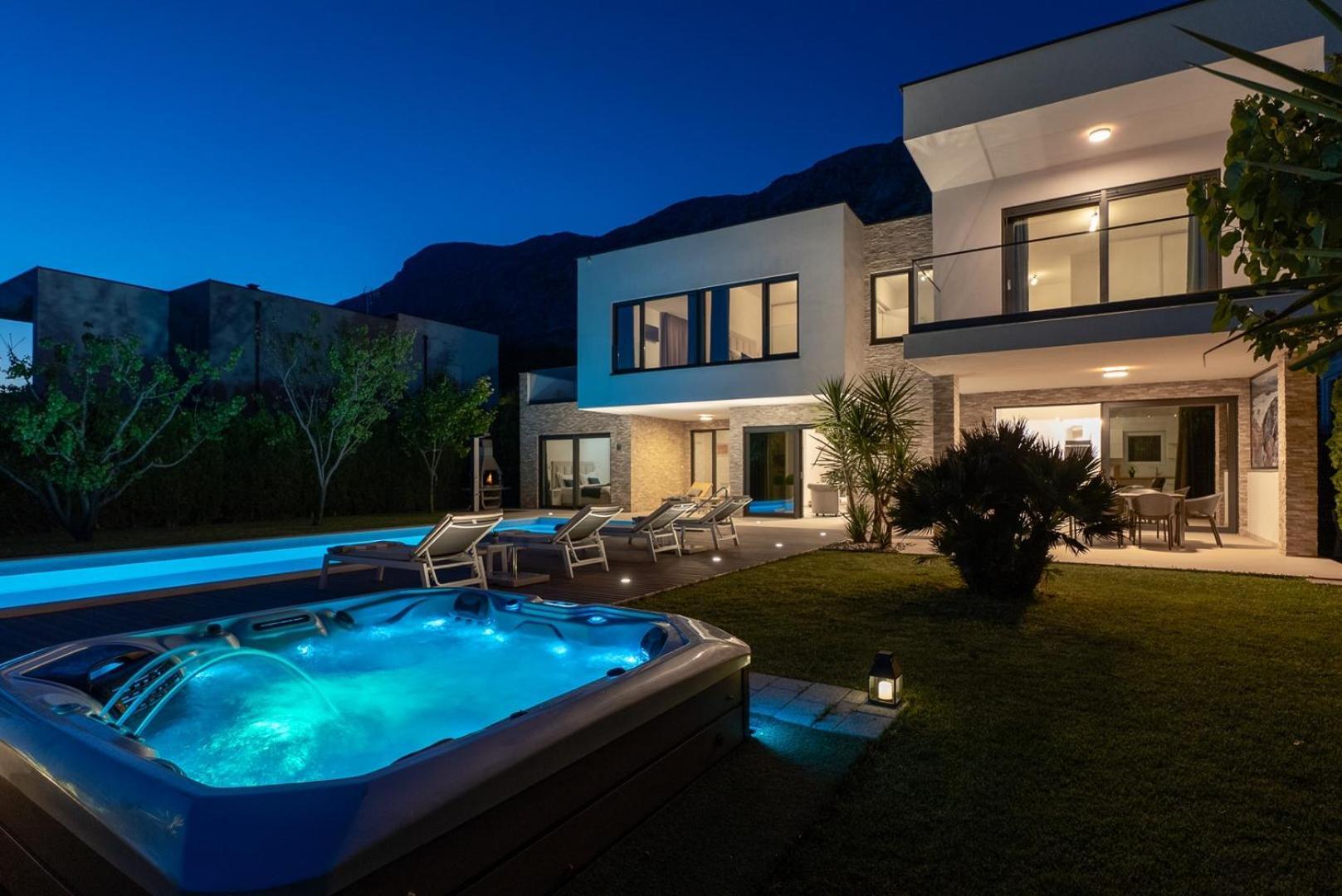 Villa Agava With Heated Pool, Jacuzzi, Sauna, Gym, 4 En-Suite Bedrooms Gata Exterior photo